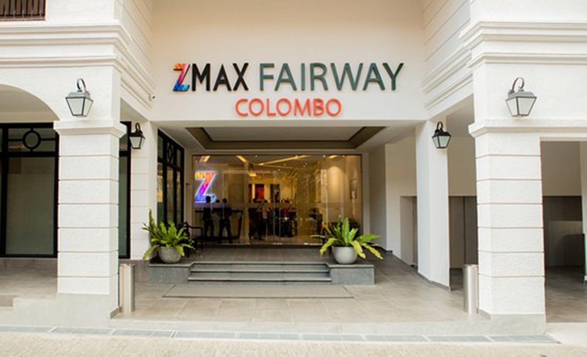 Fairway Colombo - Sri Lanka'S First Hotel With Robot Technology Bagian luar foto