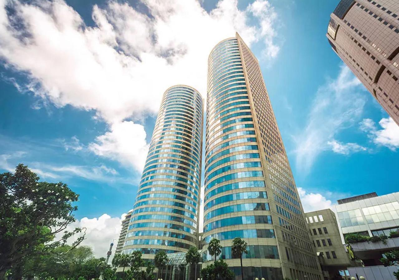 Fairway Colombo - Sri Lanka'S First Hotel With Robot Technology Bagian luar foto